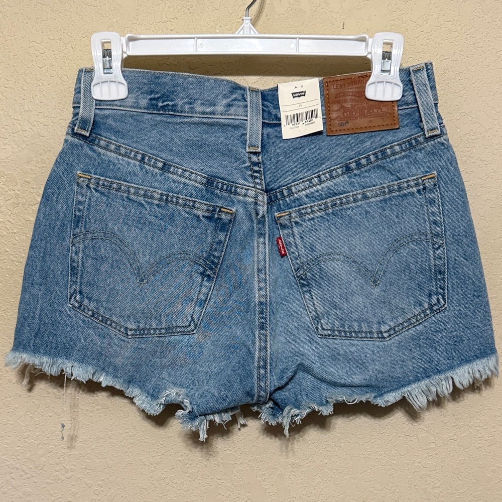 Levi's 501 high rise Distressed Blue Jean Shorts - Picture 4 of 7